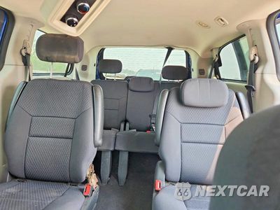 Zdjęcie 10 z 13 samochodu: 2010 DODGE GRAND CARAVAN SE VIN:2D4RN4DE2AR490988 - miniatura