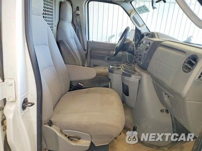Zdjęcie 11 z 13 samochodu: 2009 FORD E250 - DELIVERY VAN VIN:1FTNE24WX9DA48693 - miniatura