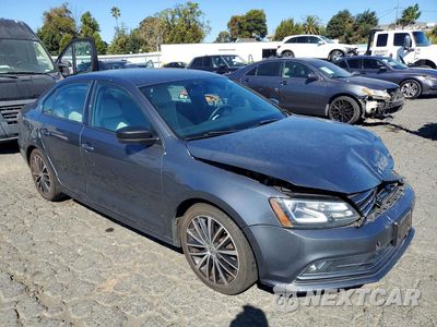 Czwarte zdjęcie samochodu z boku: 2016 VOLKSWAGEN JETTA SPORT VIN:3VWD17AJ8GM401038 - miniatura