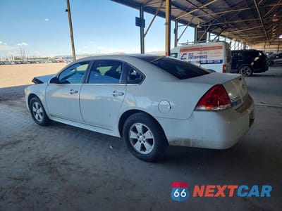 Drugie zdjęcie samochodu z przodu: 2010 CHEVROLET IMPALA LT VIN:2G1WB5EK6A1156621 - miniatura
