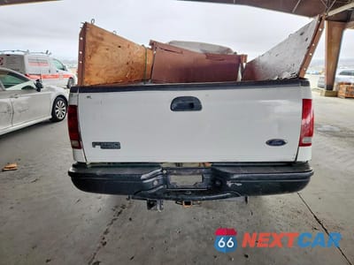 Zdjęcie 6 z 12 samochodu: 2001 FORD F250 SUPER DUTY VIN:1FTNF20L61EA52098 - miniatura