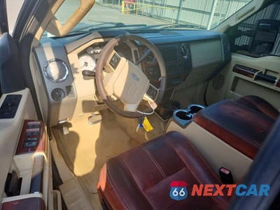 Zdjęcie 8 z 12 samochodu: 2008 FORD F250 SUPER DUTY VIN:1FTSW21R18EC84754 - miniatura