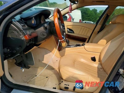 Zdjęcie 7 z 12 samochodu: 2007 MASERATI QUATTROPORTE M139 VIN:ZAMFE39A670029369 - miniatura