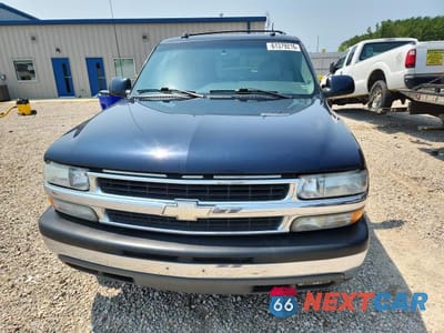 Piąte zdjęcie samochodu w środku: 2004 CHEVROLET SUBURBAN C1500 VIN:1GNEC16Z84J199122 - miniatura