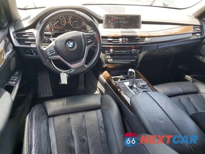 Zdjęcie 8 z 14 samochodu: 2016 BMW X5 SDRIVE35I VIN:5UXKR2C5XG0H42130 - miniatura