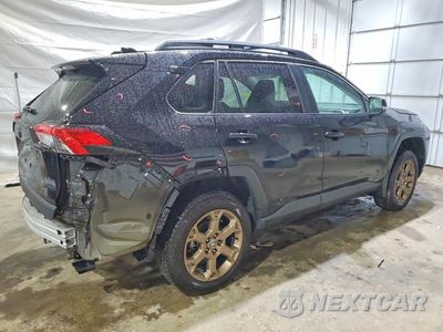 Trzecie zdjęcie samochodu z tyłu: 2024 TOYOTA RAV4 WOODLAND EDITION VIN:2T3UWRFV0RW189197 - miniatura