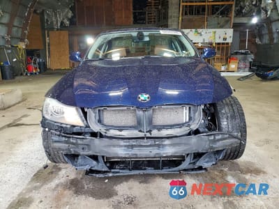 Piąte zdjęcie samochodu w środku: 2011 BMW 328 XI SULEV VIN:WBAPK5C58BF125838 - miniatura