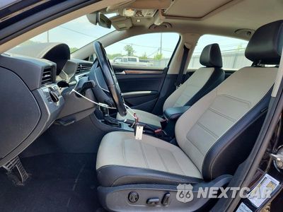 Zdjęcie 7 z 12 samochodu: 2020 VOLKSWAGEN PASSAT R-LINE VIN:1VWMA7A32LC021724 - miniatura