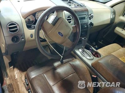Zdjęcie 8 z 13 samochodu: 2005 FORD F150 SUPERCREW VIN:1FTPW14546KB61666 - miniatura