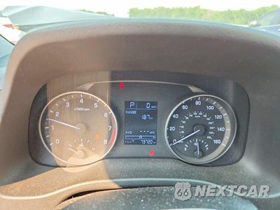 Zdjęcie 9 z 12 samochodu: 2017 HYUNDAI ELANTRA SE VIN:KMHD74LF6HU371183 - miniatura