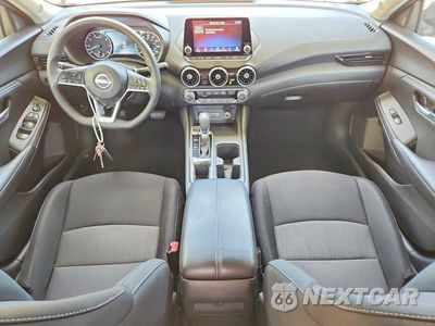 Zdjęcie 8 z 12 samochodu: 2025 NISSAN SENTRA SV VIN:3N1AB8CV0SY370381 - miniatura