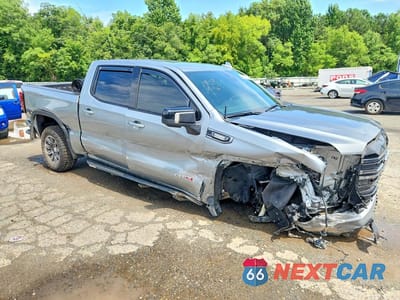 Czwarte zdjęcie samochodu z boku: 2026 GMC SIERRA K1500 AT4 VIN:1GTUUEE82TZ179952 - miniatura