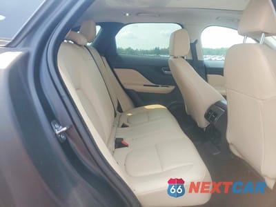 Zdjęcie 11 z 13 samochodu: 2017 JAGUAR F-PACE PREMIUM VIN:SADCJ2BV9HA492956 - miniatura