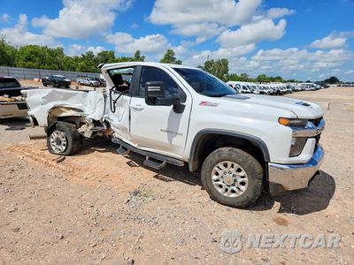 Czwarte zdjęcie samochodu z boku: 2023 CHEVROLET SILVERADO K2500 HEAVY DUTY LT VIN:2GC1YNEY6P1719163 - miniatura
