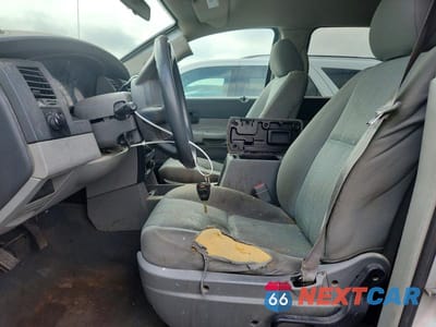Zdjęcie 7 z 13 samochodu: 2008 DODGE DURANGO SXT VIN:1D8HB38N48F152050 - miniatura