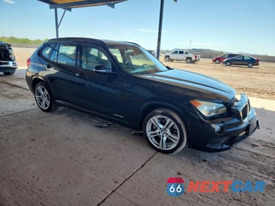 Czwarte zdjęcie samochodu z boku: 2014 BMW X1 XDRIVE35I VIN:WBAVM5C57EVV91529 - miniatura
