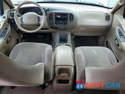 Zdjęcie 8 z 13 samochodu: 1998 FORD EXPEDITION VIN:1FMRU18W5WLA99816 - miniatura
