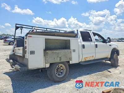 Trzecie zdjęcie samochodu z tyłu: 2001 FORD F250 SUPER DUTY VIN:1FTNW21F91EC05002 - miniatura
