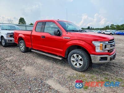 Czwarte zdjęcie samochodu z boku: 2018 FORD F150 SUPER CAB VIN:1FTEX1CB2JFE11015 - miniatura
