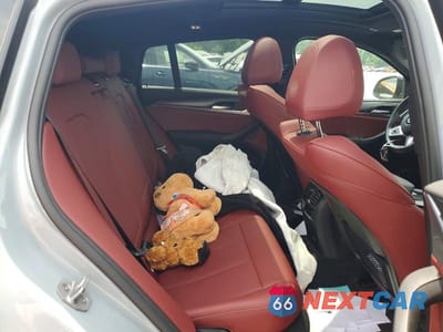 Zdjęcie 11 z 13 samochodu: 2025 BMW X4 XDRIVE30I VIN:5UX33DT05S9167572 - miniatura