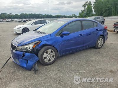 2017 KIA FORTE LX 3KPFK4A76HE154190 - główne zdjęcie licytacji z USA - miniatura
