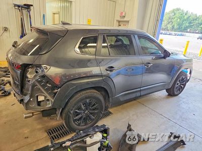 Trzecie zdjęcie samochodu z tyłu: 2026 MAZDA CX-50 PREFERRED VIN:7MMVAABW1TN145260 - miniatura