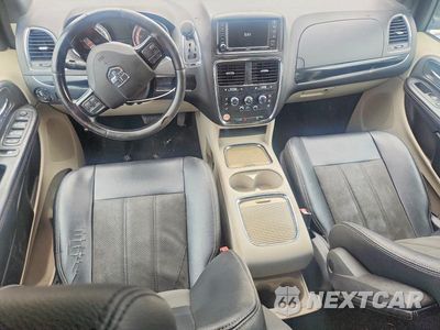 Zdjęcie 8 z 13 samochodu: 2019 DODGE GRAND CARAVAN SXT VIN:2C4RDGCG5KR772287 - miniatura