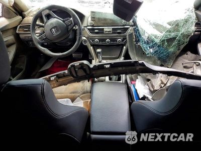 Zdjęcie 8 z 12 samochodu: 2019 HONDA ACCORD SPORT VIN:1HGCV1F31KA031486 - miniatura