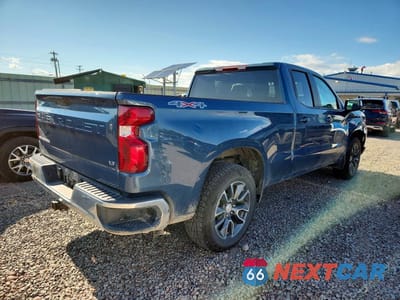 Trzecie zdjęcie samochodu z tyłu: 2024 CHEVROLET SILVERADO K1500 LT-L VIN:1GCRDKEK3RZ385094 - miniatura
