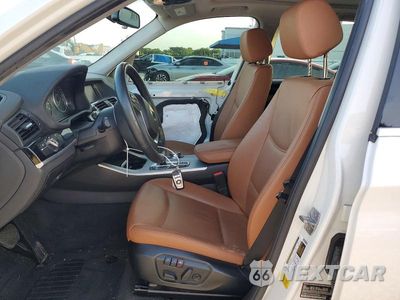 Zdjęcie 7 z 13 samochodu: 2017 BMW X3 SDRIVE28I VIN:5UXWZ7C30H0V92461 - miniatura