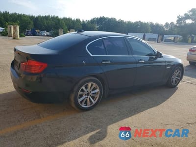 Trzecie zdjęcie samochodu z tyłu: 2016 BMW 528 I VIN:WBA5A5C50GG348287 - miniatura