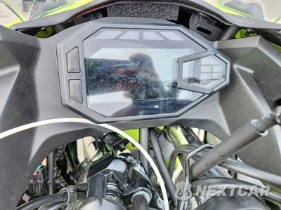 Zdjęcie 7 z 10 samochodu: 2026 KAWASAKI EX500 VIN:ML5EXGG17TDA79203 - miniatura