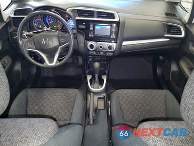 Zdjęcie 8 z 12 samochodu: 2016 HONDA FIT LX VIN:JHMGK5H59GS013834 - miniatura