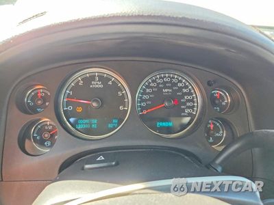 Zdjęcie 9 z 12 samochodu: 2014 CHEVROLET SUBURBAN K1500 LTZ VIN:1GNSKKE70ER124641 - miniatura