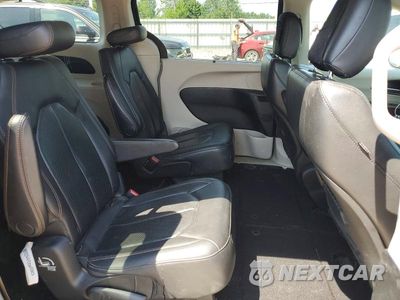 Zdjęcie 11 z 13 samochodu: 2019 CHRYSLER PACIFICA TOURING L VIN:2C4RC1BG1KR616149 - miniatura