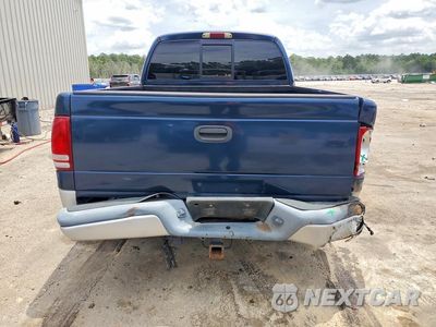 Zdjęcie 6 z 12 samochodu: 2002 DODGE DAKOTA QUAD SLT VIN:1B7HL48N02S587230 - miniatura