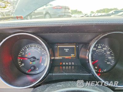 Zdjęcie 9 z 13 samochodu: 2017 FORD MUSTANG VIN:1FA6P8TH8H5219881 - miniatura