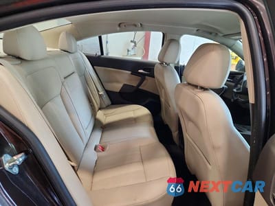 Zdjęcie 10 z 13 samochodu: 2011 BUICK REGAL CXL VIN:W04GV5EV1B1134556 - miniatura