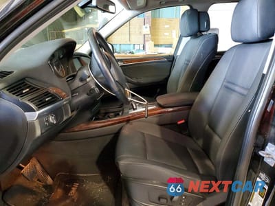 Zdjęcie 7 z 13 samochodu: 2013 BMW X5 XDRIVE35I VIN:5UXZV4C58D0E12326 - miniatura