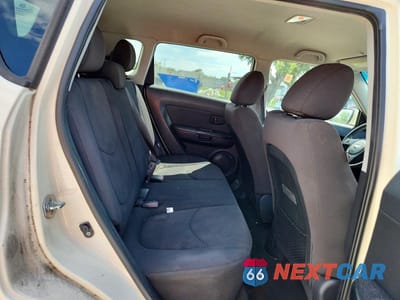 Zdjęcie 11 z 13 samochodu: 2013 KIA SOUL BASE VIN:KNDJT2A50D7770620 - miniatura