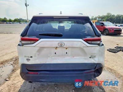 Zdjęcie 6 z 13 samochodu: 2025 TOYOTA RAV4 HYBRID XLE VIN:JTMRWRFV1SD332487 - miniatura