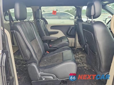 Zdjęcie 11 z 13 samochodu: 2019 DODGE GRAND CARAVAN SXT VIN:2C4RDGCG7KR772081 - miniatura