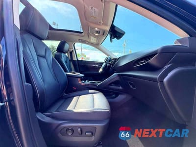 Piąte zdjęcie samochodu w środku: 2021 BUICK ENVISION ESSENCE VIN:LRBFZPR49MD062069 - miniatura
