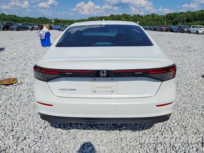 Zdjęcie 6 z 12 samochodu: 2023 HONDA ACCORD EX VIN:1HGCY1F35PA035507 - miniatura