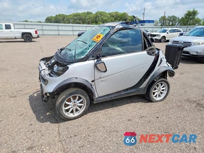 2008 SMART FORTWO PURE WMEEJ31X98K139058 - główne zdjęcie licytacji z USA - miniatura