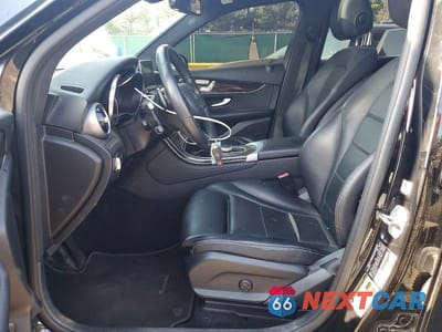Zdjęcie 7 z 12 samochodu: 2017 MERCEDES-BENZ GLC 300 4MATIC VIN:WDC0G4KB0HF253212 - miniatura