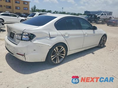 Trzecie zdjęcie samochodu z tyłu: 2015 BMW 328 I VIN:WBA3A5G5XFNS89633 - miniatura