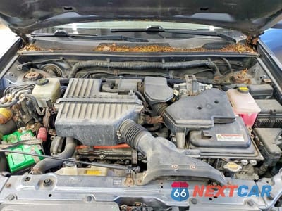 Zdjęcie 12 z 13 samochodu: 2006 TOYOTA HIGHLANDER HYBRID VIN:JTEEW21A960023532 - miniatura