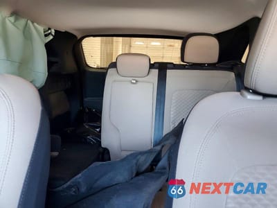 Zdjęcie 10 z 13 samochodu: 2021 FORD ESCAPE SE VIN:1FMCU9G62MUA46259 - miniatura