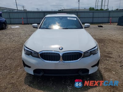 Piąte zdjęcie samochodu w środku: 2020 BMW 330XI VIN:3MW5R7J02L8B06296 - miniatura